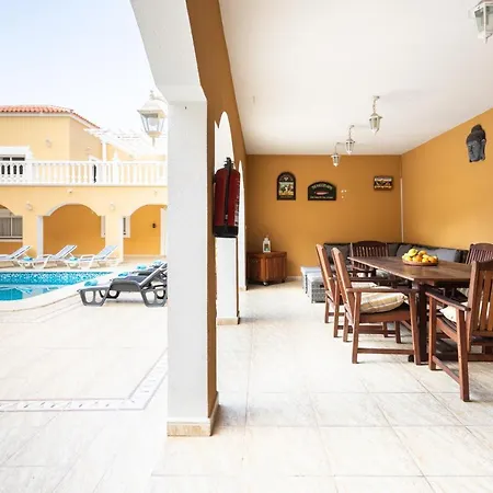 Villa Hemeras Boutique Homes- Luxurious With Private Pool *