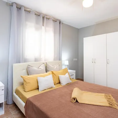 Hemeras Boutique Homes- Luxurious With Private Pool